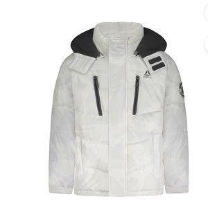 New - Reebok boys puffer jacket, size 4